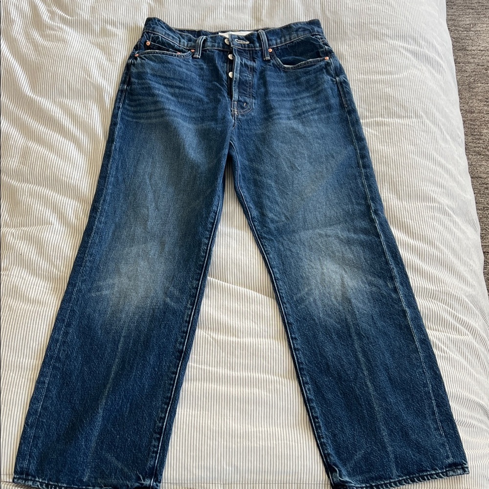 MOTHER Denim Jeans 
The ankle rambler in well stacked 
100% cotton denim